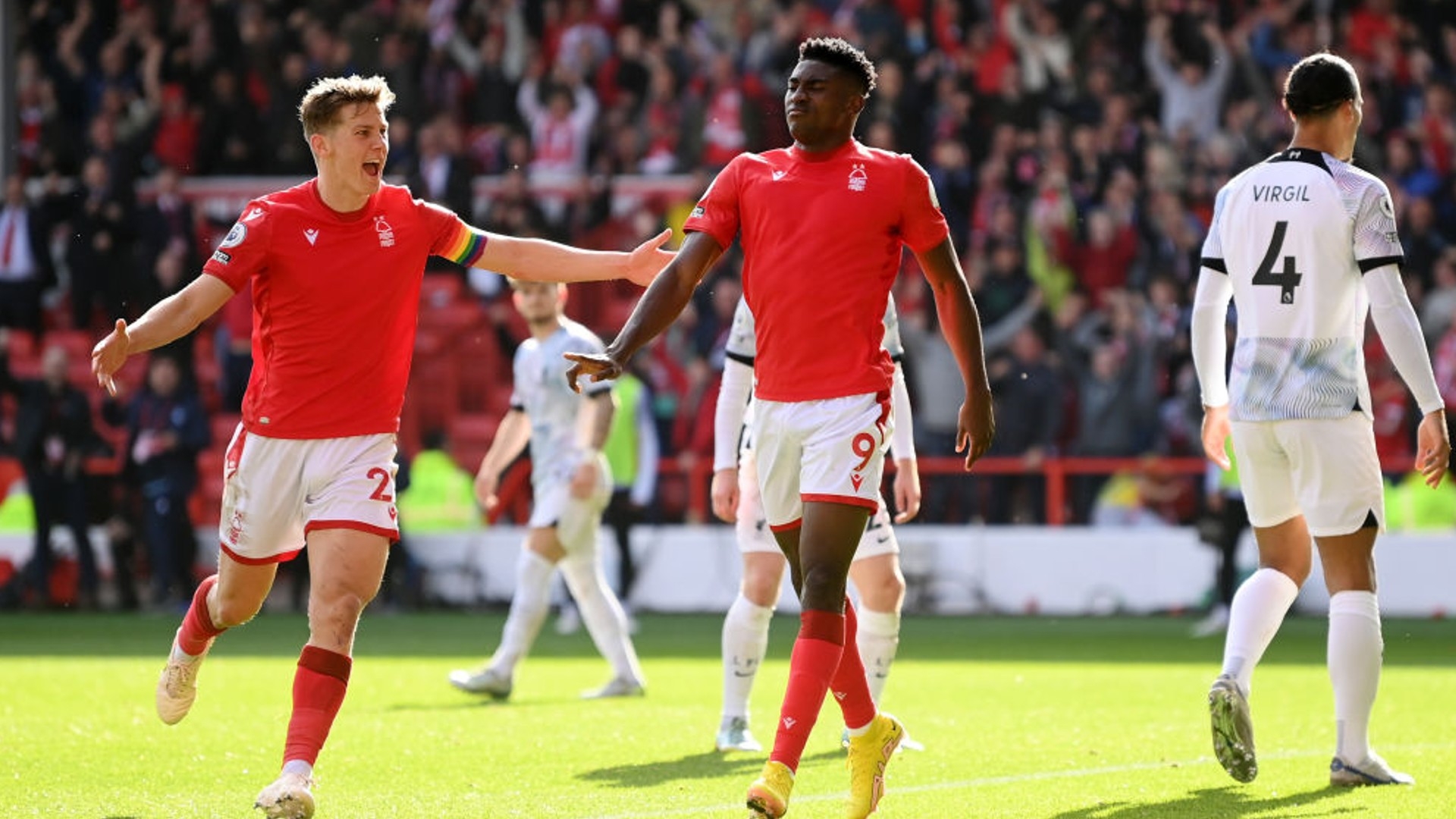 员所带来的 员所带来的